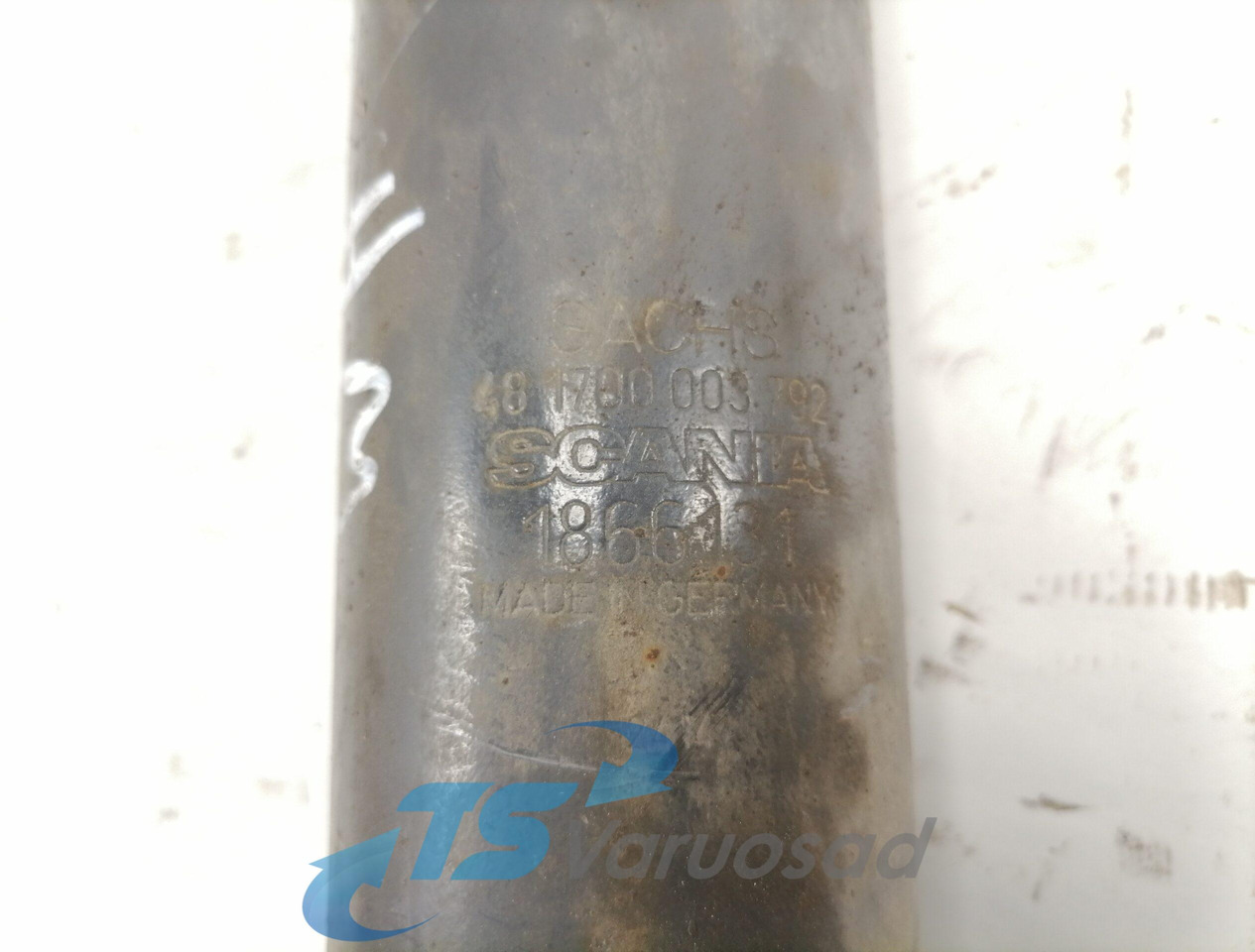 Scania Rear axel shock absorber 1866131 - امتصاص الصدمات - شاحنة: صور 3 Scania Rear axel shock absorber 1866131 - امتصاص الصدمات - شاحنة: صور 3