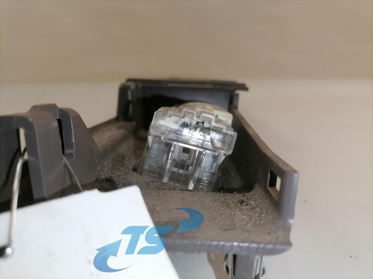 Scania Salongi plastik 2038406 - قطع غيار عامة - شاحنة: صور 4 Scania Salongi plastik 2038406 - قطع غيار عامة - شاحنة: صور 4