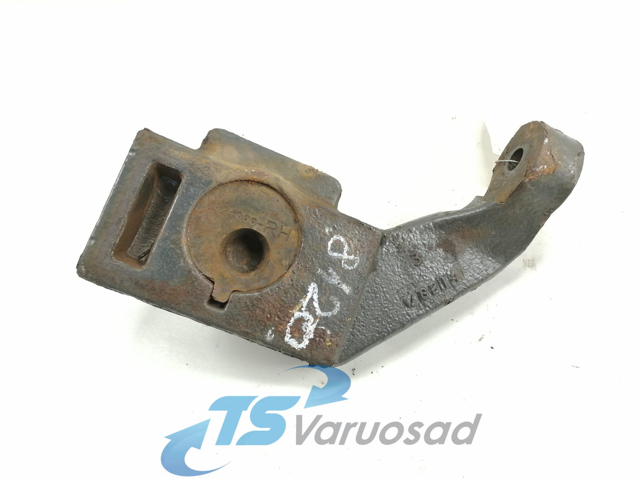 Scania Shock absorber mounting 1354062 - تعليق - شاحنة: صور 2 Scania Shock absorber mounting 1354062 - تعليق - شاحنة: صور 2