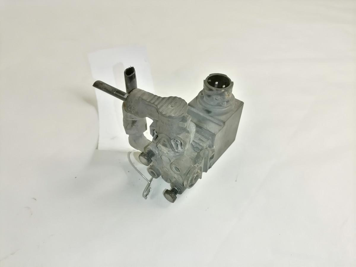 Scania Solenoid valve 2038655 - صمام الفرامل - شاحنة: صور 2 Scania Solenoid valve 2038655 - صمام الفرامل - شاحنة: صور 2