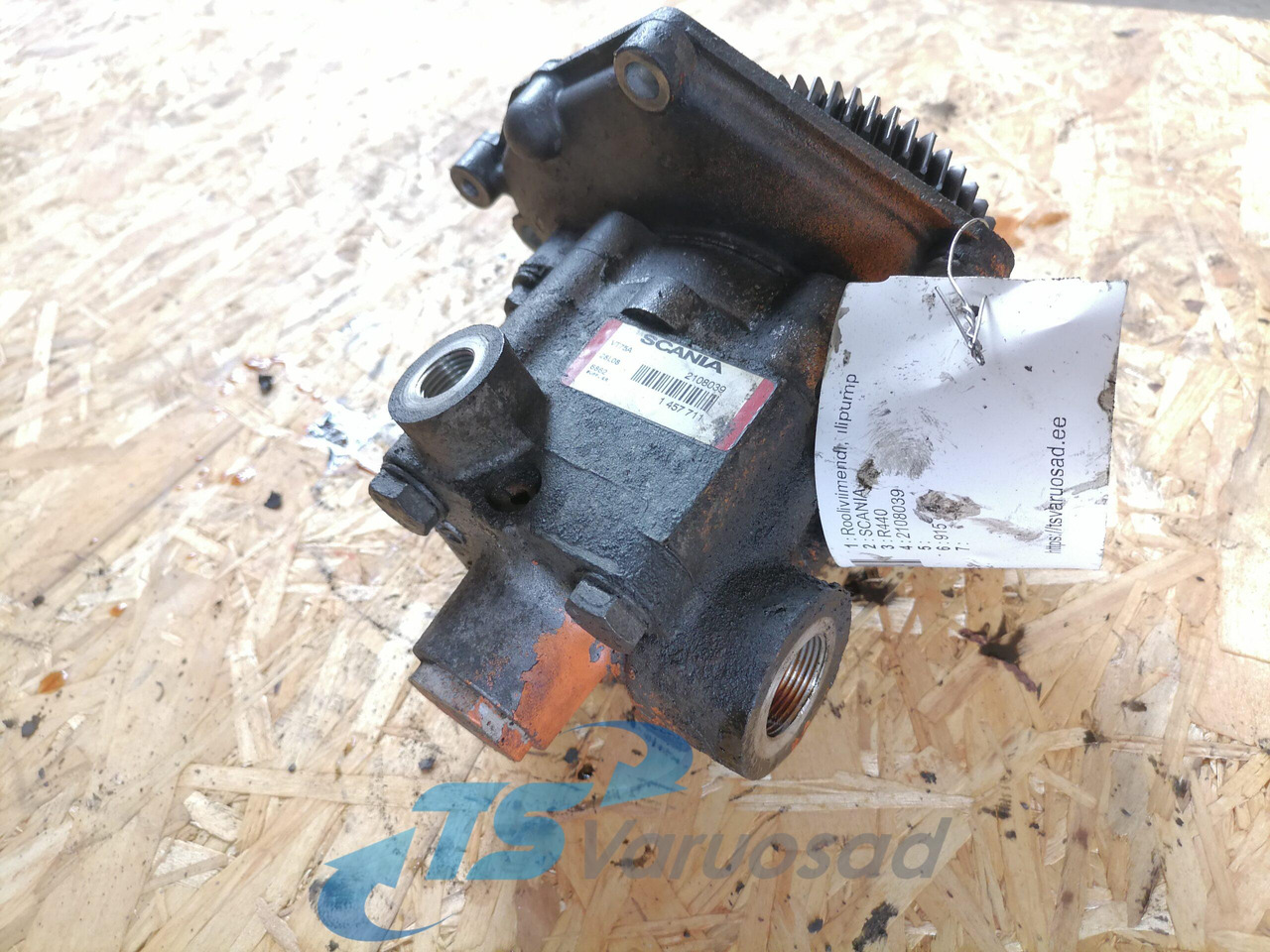 Scania Steering hydraulic pump 2108039 - مضخة التوجيه - شاحنة: صور 3 Scania Steering hydraulic pump 2108039 - مضخة التوجيه - شاحنة: صور 3