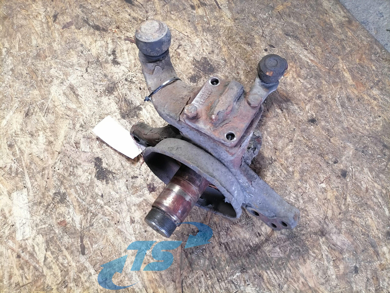 Scania Steering knuckle 1895937 - المحور و قطع الغيار - شاحنة: صور 2 Scania Steering knuckle 1895937 - المحور و قطع الغيار - شاحنة: صور 2
