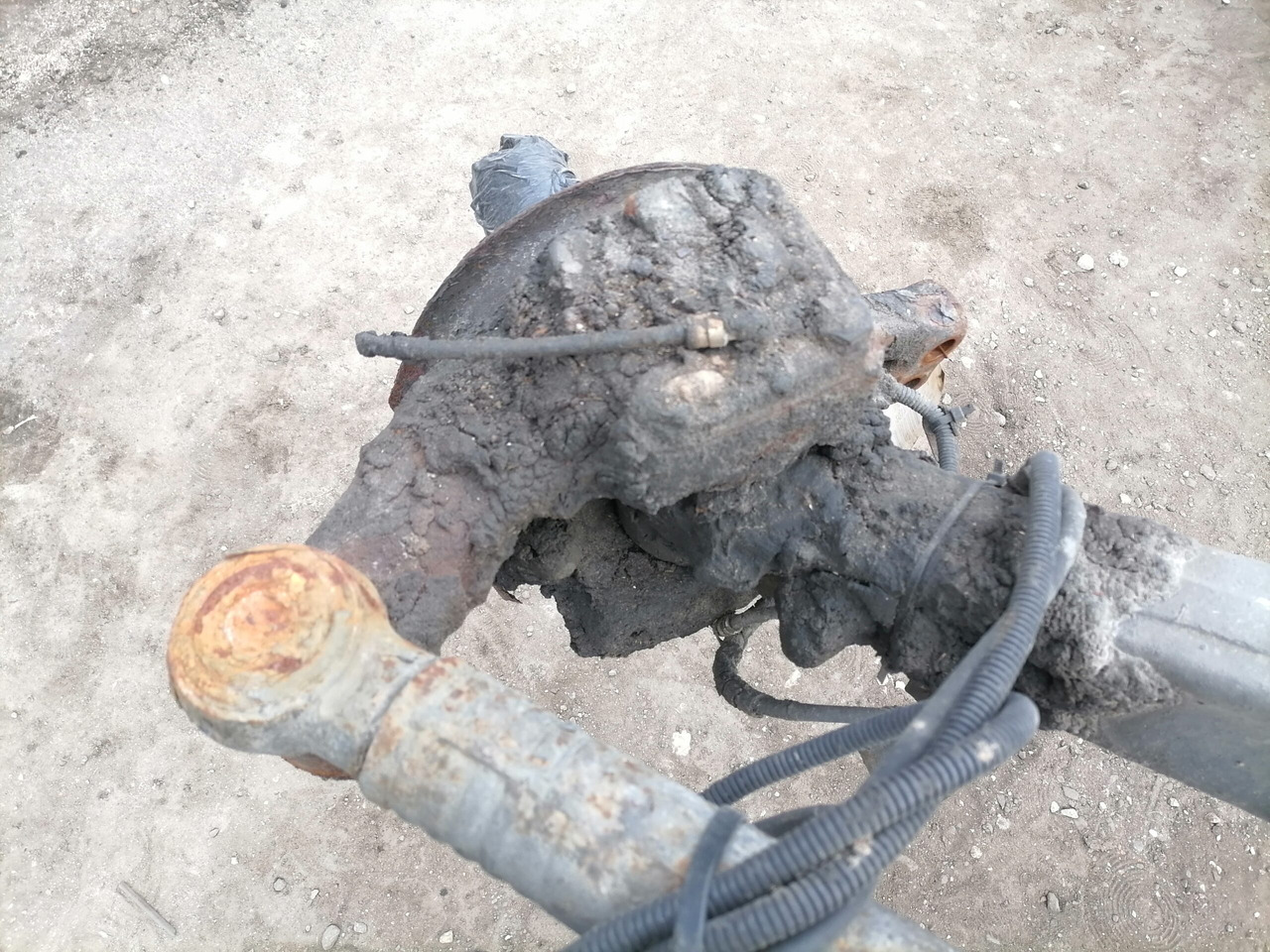 Scania Steering knuckle 1895937 - المحور و قطع الغيار - شاحنة: صور 2 Scania Steering knuckle 1895937 - المحور و قطع الغيار - شاحنة: صور 2
