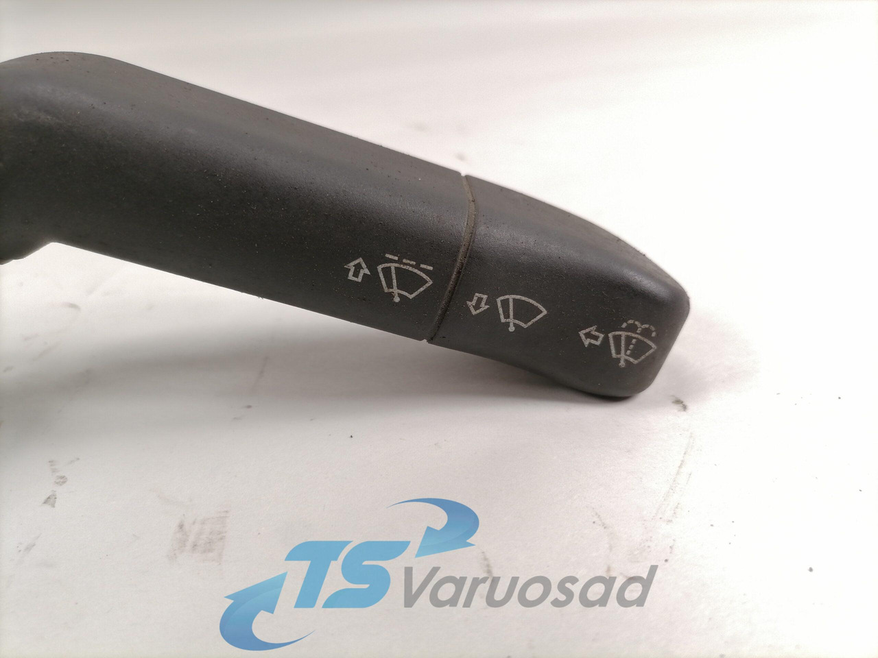 Scania Switch, wipers 1424970 - النظام الكهربائي - شاحنة: صور 4 Scania Switch, wipers 1424970 - النظام الكهربائي - شاحنة: صور 4