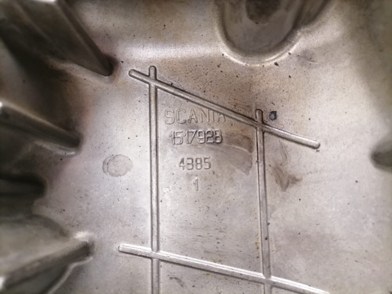Scania Valve cover 1517928 - اسطوانة رئيس - شاحنة: صور 4 Scania Valve cover 1517928 - اسطوانة رئيس - شاحنة: صور 4