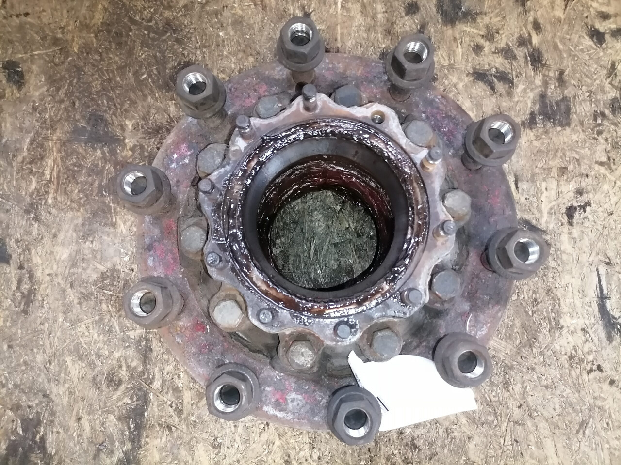 Scania Wheel hub 1382884 - محاور - شاحنة: صور 3 Scania Wheel hub 1382884 - محاور - شاحنة: صور 3
