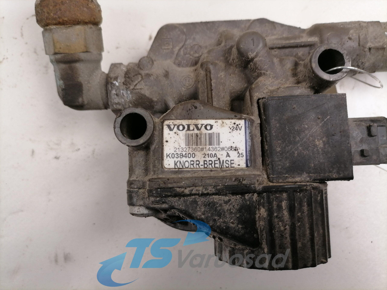 Volvo ABS brake valve 21327360 - صمام الفرامل - شاحنة: صور 3 Volvo ABS brake valve 21327360 - صمام الفرامل - شاحنة: صور 3