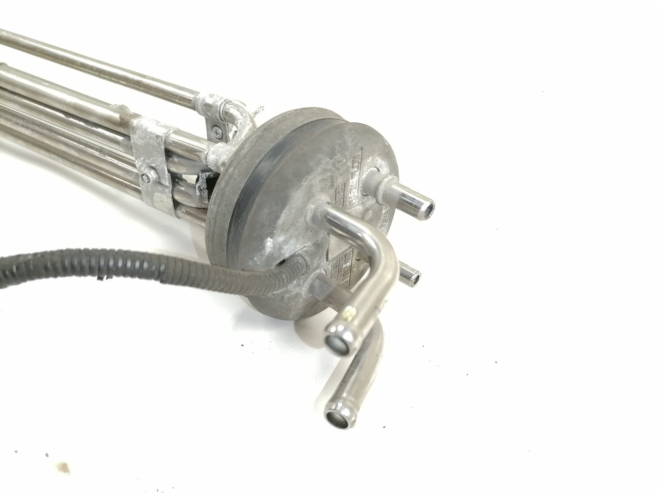 Volvo AD Blue pick up unit 21073825 - نظام الوقود - شاحنة: صور 2 Volvo AD Blue pick up unit 21073825 - نظام الوقود - شاحنة: صور 2