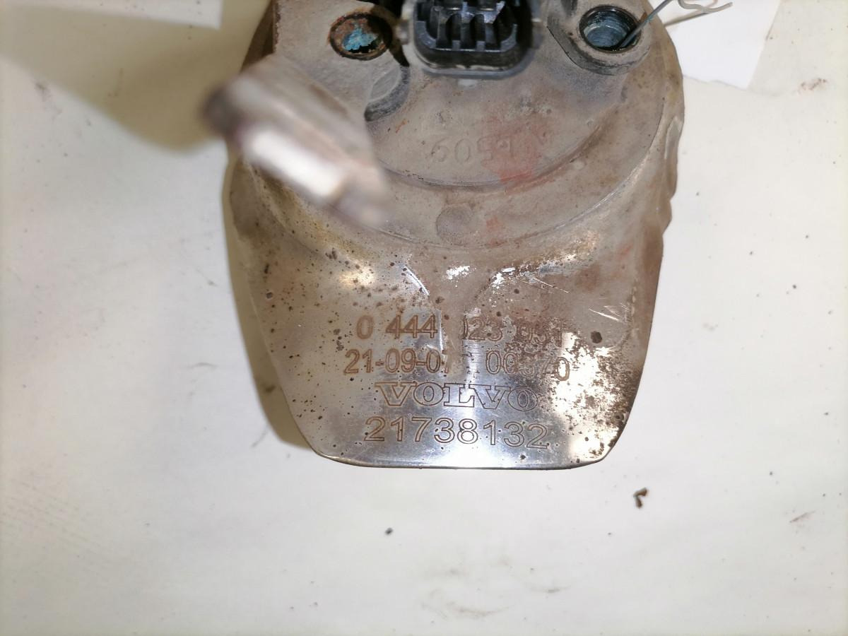 Volvo ADBlue dosaator 21738132 - نظام الوقود - شاحنة: صور 5 Volvo ADBlue dosaator 21738132 - نظام الوقود - شاحنة: صور 5