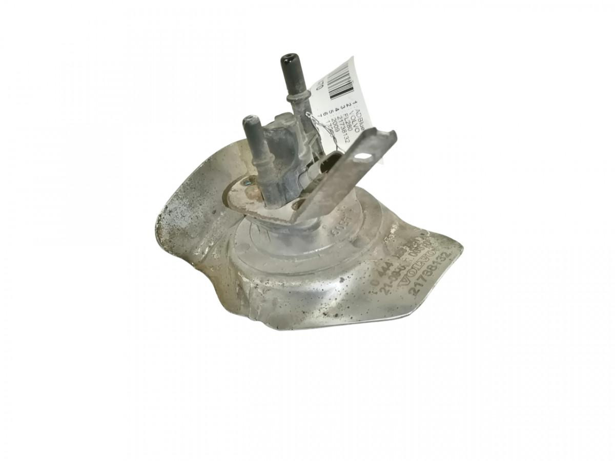 Volvo ADBlue dosaator 21738132 - نظام الوقود - شاحنة: صور 1 Volvo ADBlue dosaator 21738132 - نظام الوقود - شاحنة: صور 1
