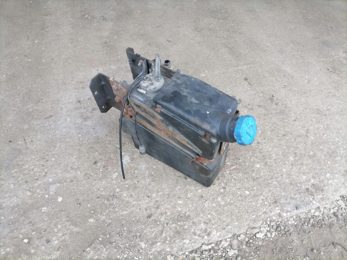 Volvo Ad Blue tank 82169309 - نظام الوقود - شاحنة: صور 2 Volvo Ad Blue tank 82169309 - نظام الوقود - شاحنة: صور 2