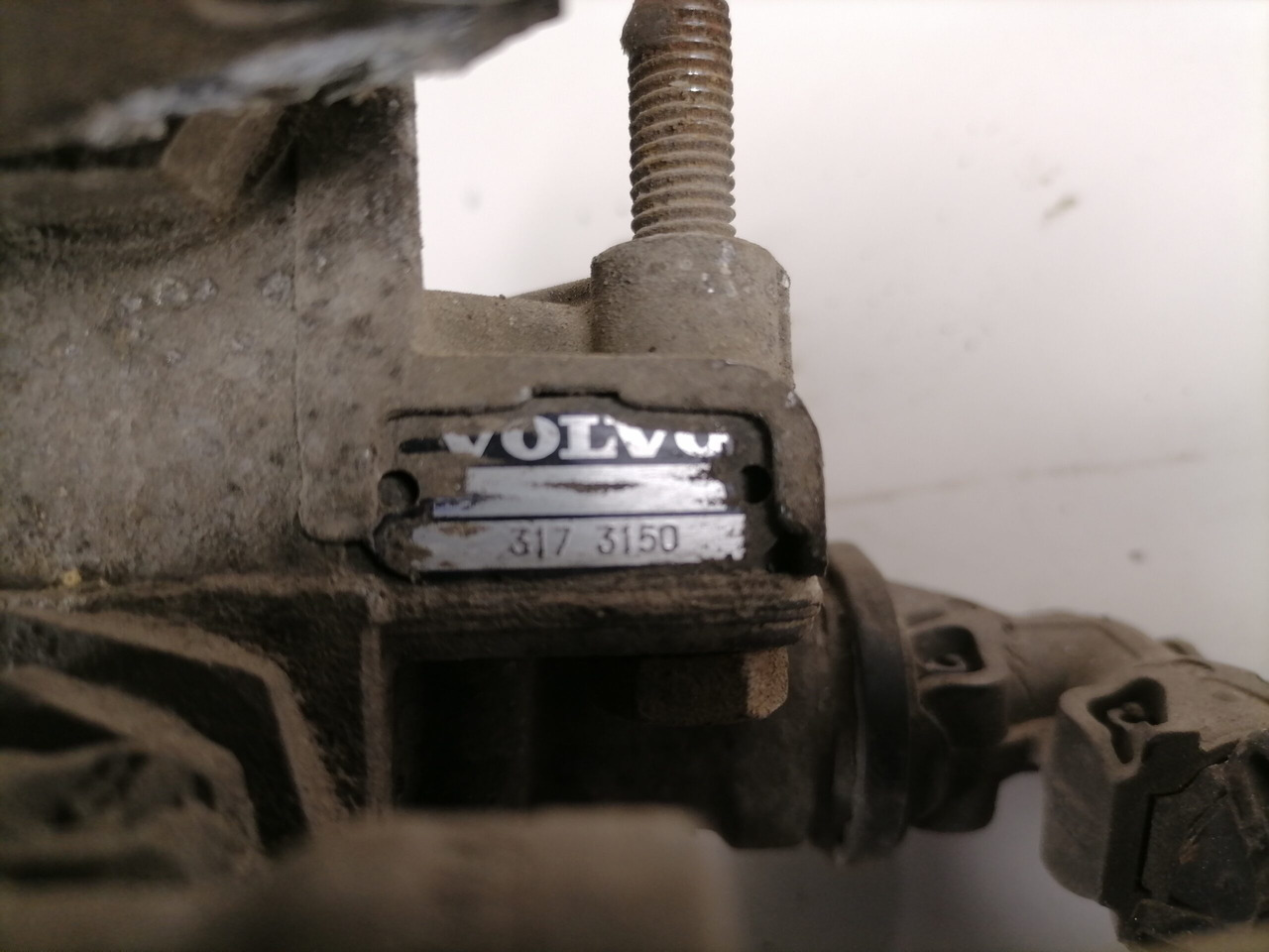 Volvo Air pressure control valve 3173150 - صمام الفرامل - شاحنة: صور 3 Volvo Air pressure control valve 3173150 - صمام الفرامل - شاحنة: صور 3