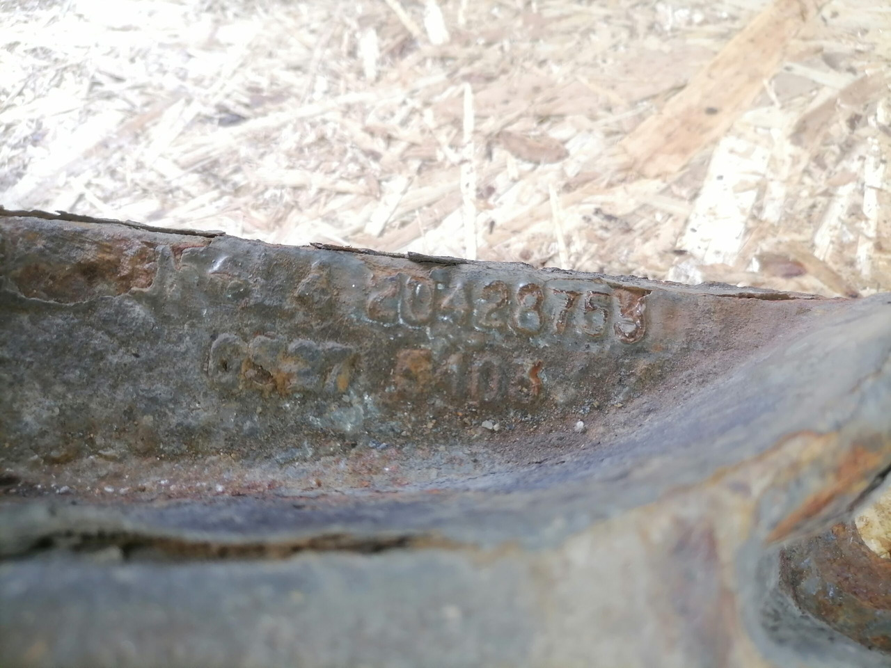 Volvo Air suspension bracket 20428753 - المحور و قطع الغيار - شاحنة: صور 3 Volvo Air suspension bracket 20428753 - المحور و قطع الغيار - شاحنة: صور 3