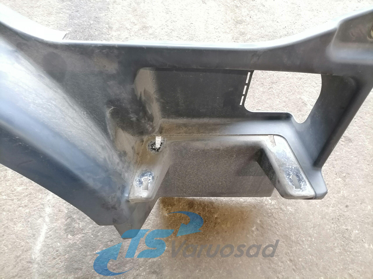 Volvo Astmelaua plastik 20529484 - خطوة جانبية - شاحنة: صور 3 Volvo Astmelaua plastik 20529484 - خطوة جانبية - شاحنة: صور 3