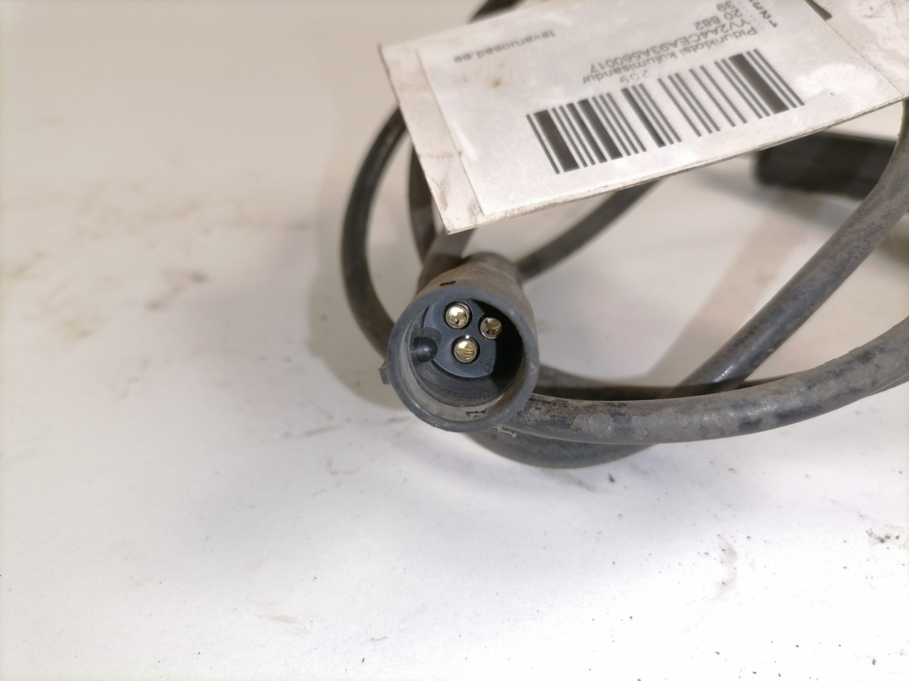 Volvo Cable, brake pad 20 882 - أجزاء الفرامل - شاحنة: صور 3 Volvo Cable, brake pad 20 882 - أجزاء الفرامل - شاحنة: صور 3