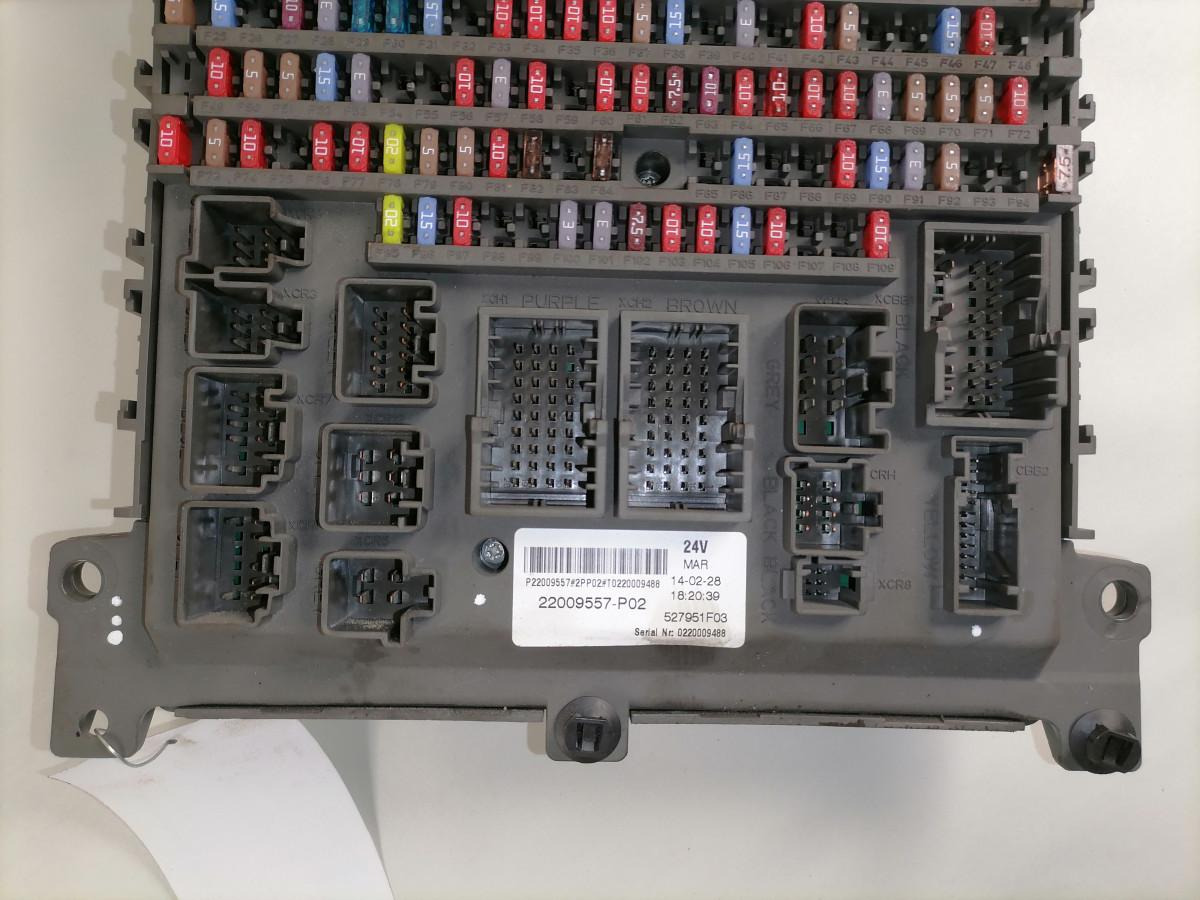 Volvo Central electric unit 22009557 - مصهر - شاحنة: صور 5 Volvo Central electric unit 22009557 - مصهر - شاحنة: صور 5