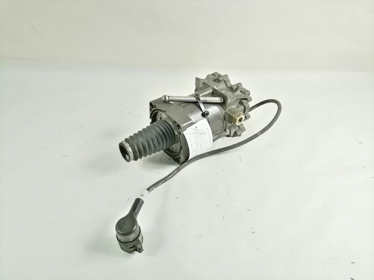 Volvo Clutch control K107167X50 - القابض و قطع الغيار - شاحنة: صور 2 Volvo Clutch control K107167X50 - القابض و قطع الغيار - شاحنة: صور 2