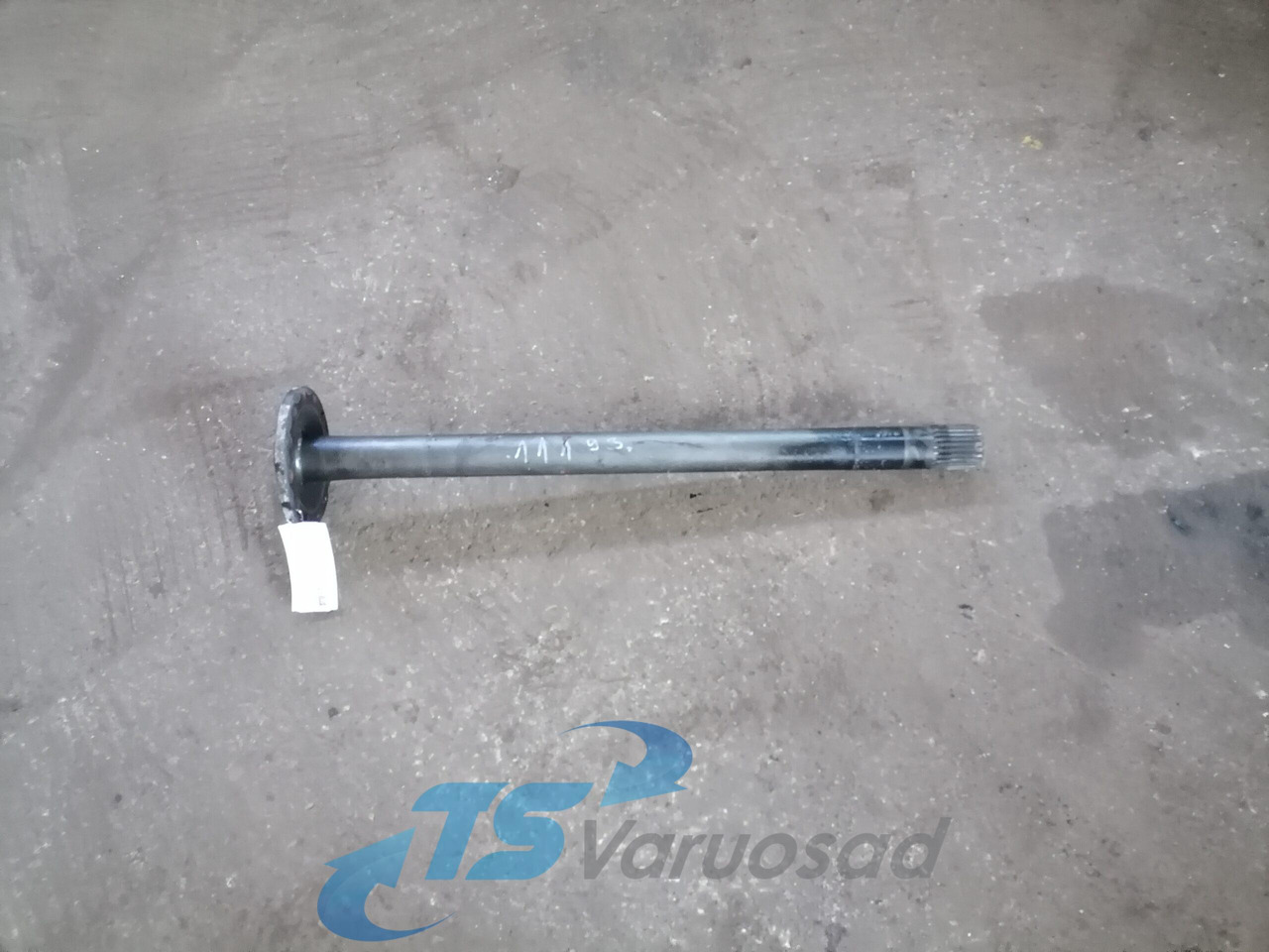 Volvo Drive shaft 1524627 - نصف رمح - شاحنة: صور 1 Volvo Drive shaft 1524627 - نصف رمح - شاحنة: صور 1