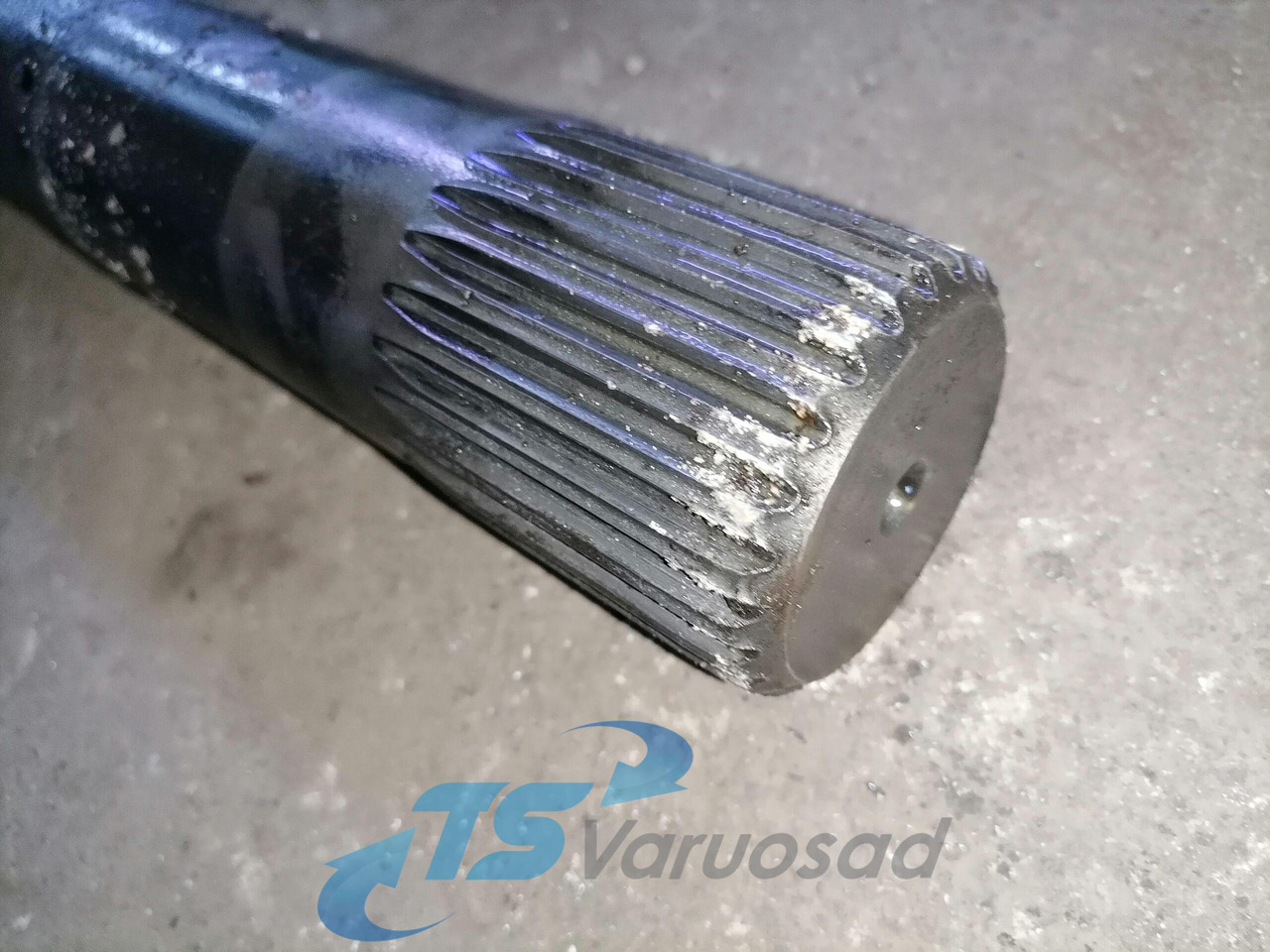 Volvo Drive shaft 1524627 - نصف رمح - شاحنة: صور 2 Volvo Drive shaft 1524627 - نصف رمح - شاحنة: صور 2