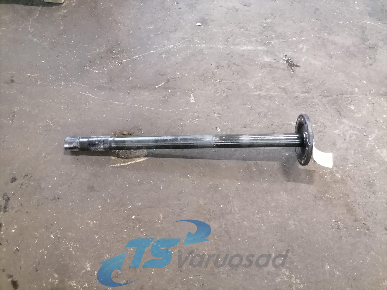 Volvo Drive shaft 20836831 - نصف رمح - شاحنة: صور 1 Volvo Drive shaft 20836831 - نصف رمح - شاحنة: صور 1