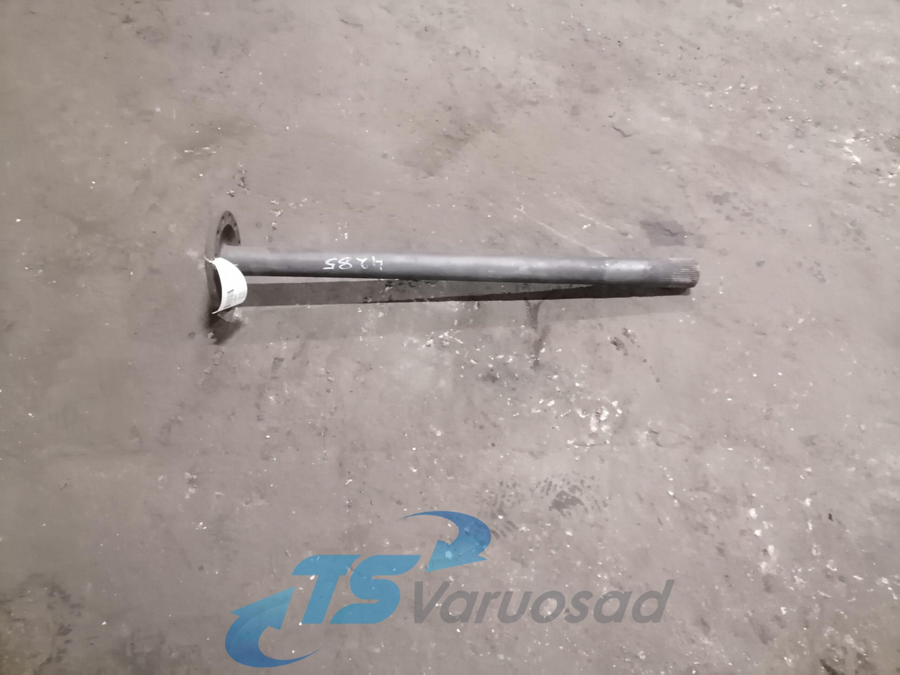 Volvo Drive shaft 8172096 - نصف رمح - شاحنة: صور 1 Volvo Drive shaft 8172096 - نصف رمح - شاحنة: صور 1