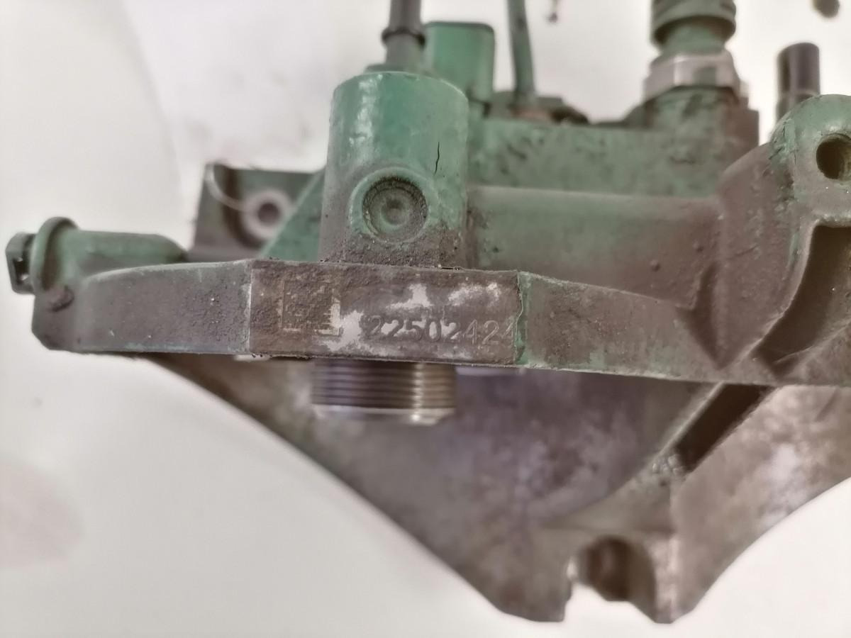 Volvo Fuel filter unit 22502424 - فلتر الوقود - شاحنة: صور 4 Volvo Fuel filter unit 22502424 - فلتر الوقود - شاحنة: صور 4