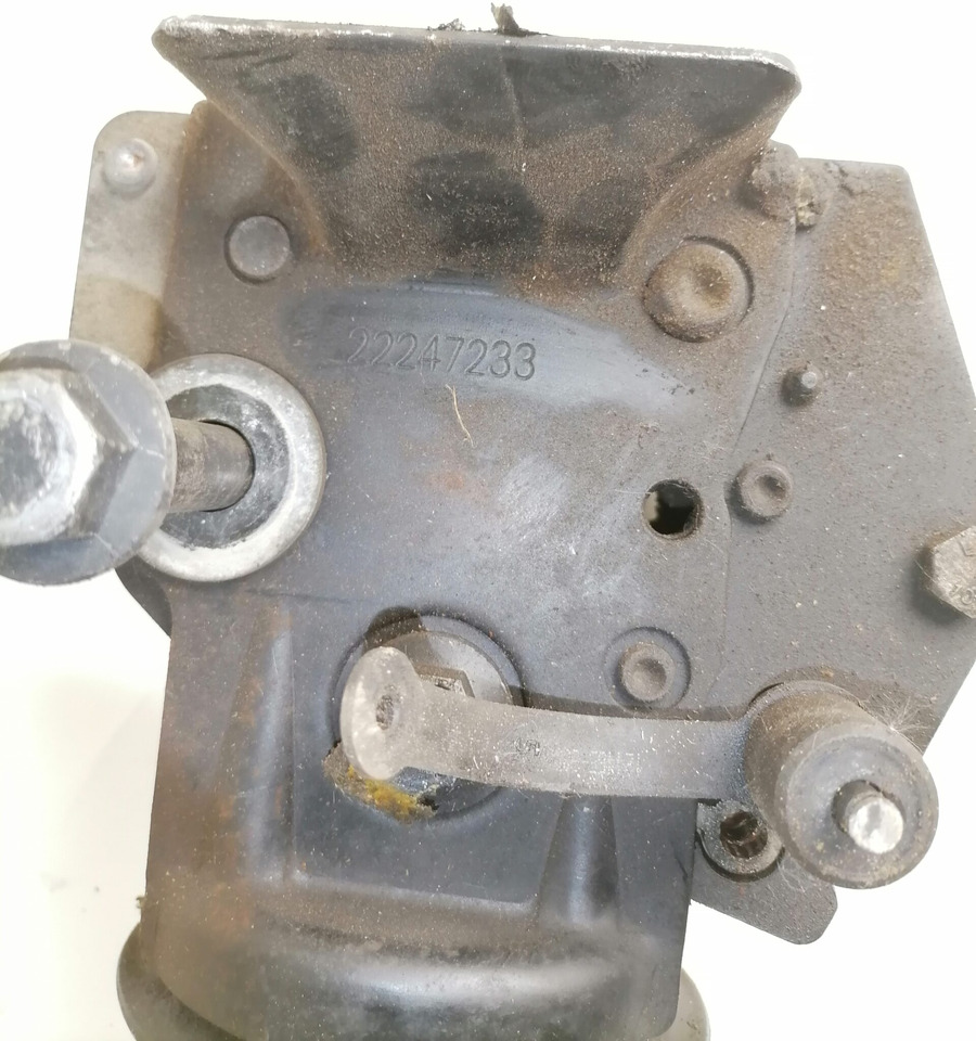 Volvo Kabiini lukusti 22247233 - الكابينة تعليق - شاحنة: صور 4 Volvo Kabiini lukusti 22247233 - الكابينة تعليق - شاحنة: صور 4