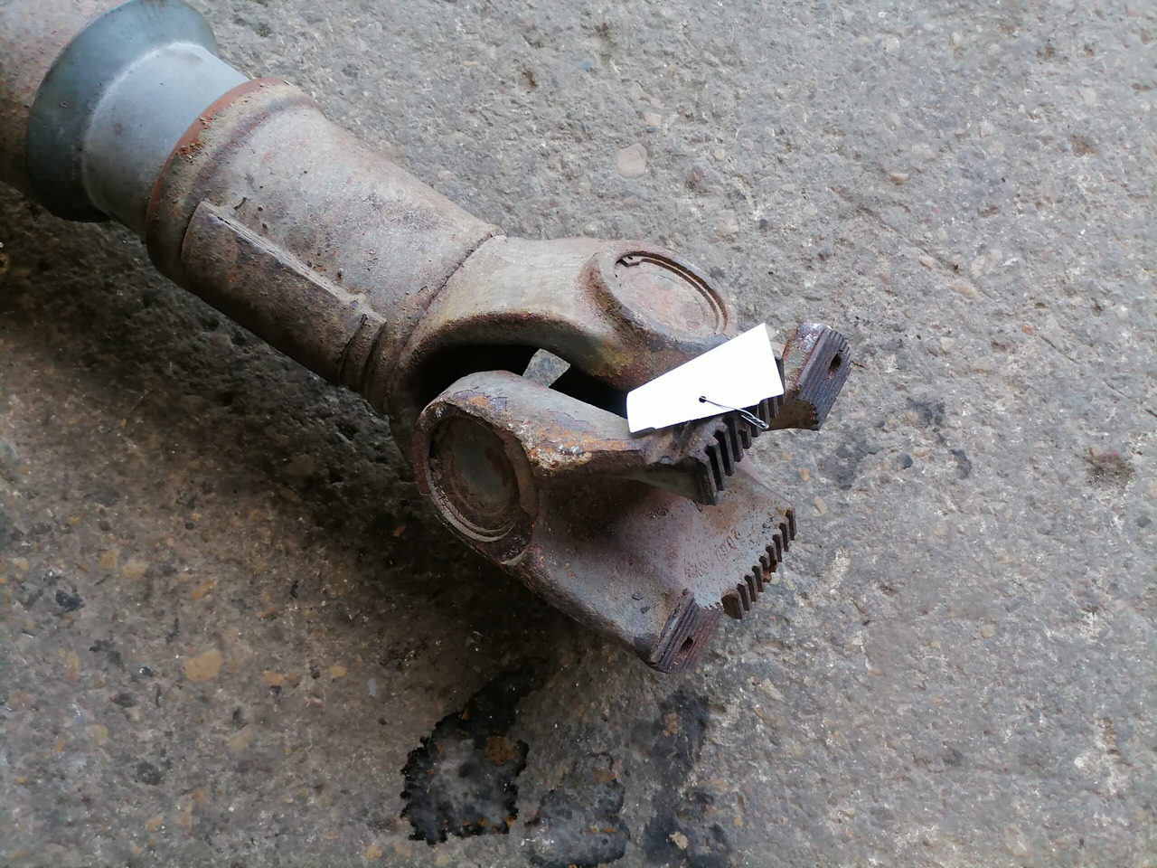 Volvo Propeller shaft 1068155 - عمود الكردان - شاحنة: صور 4 Volvo Propeller shaft 1068155 - عمود الكردان - شاحنة: صور 4