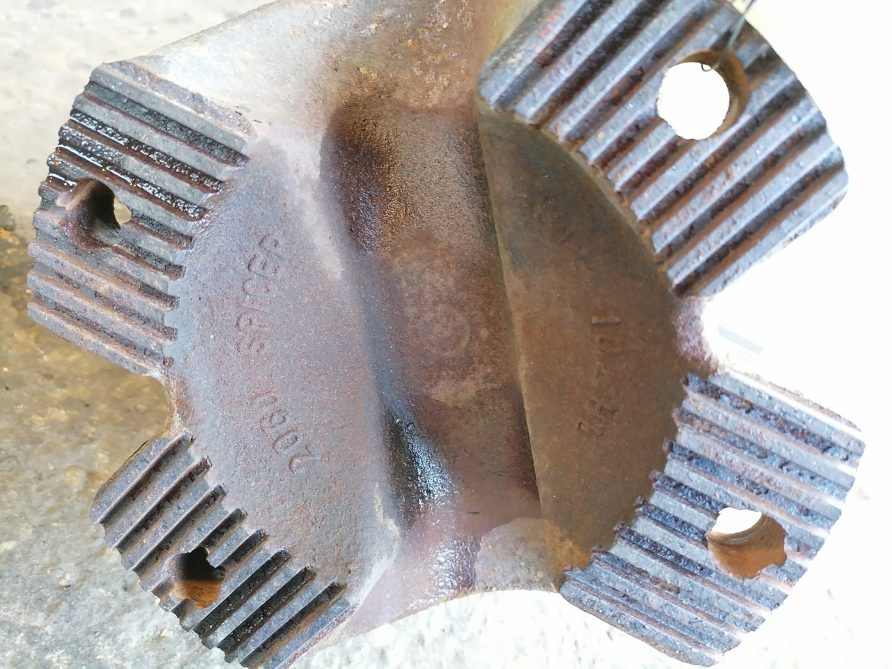 Volvo Propeller shaft 1068155 - عمود الكردان - شاحنة: صور 5 Volvo Propeller shaft 1068155 - عمود الكردان - شاحنة: صور 5