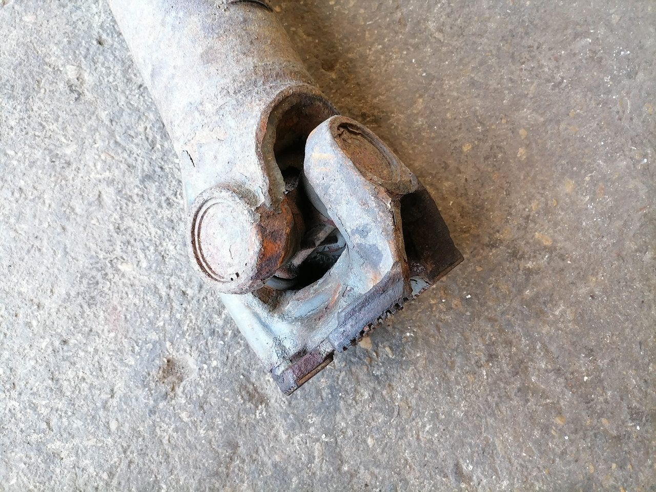 Volvo Propeller shaft 1068155 - عمود الكردان - شاحنة: صور 3 Volvo Propeller shaft 1068155 - عمود الكردان - شاحنة: صور 3