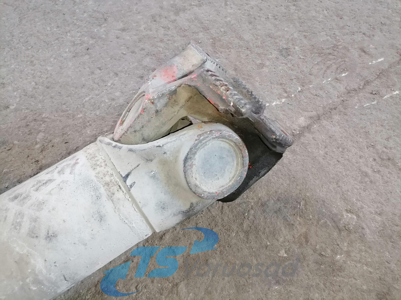 Volvo Propeller shaft 20471382 - عمود الكردان - شاحنة: صور 3 Volvo Propeller shaft 20471382 - عمود الكردان - شاحنة: صور 3