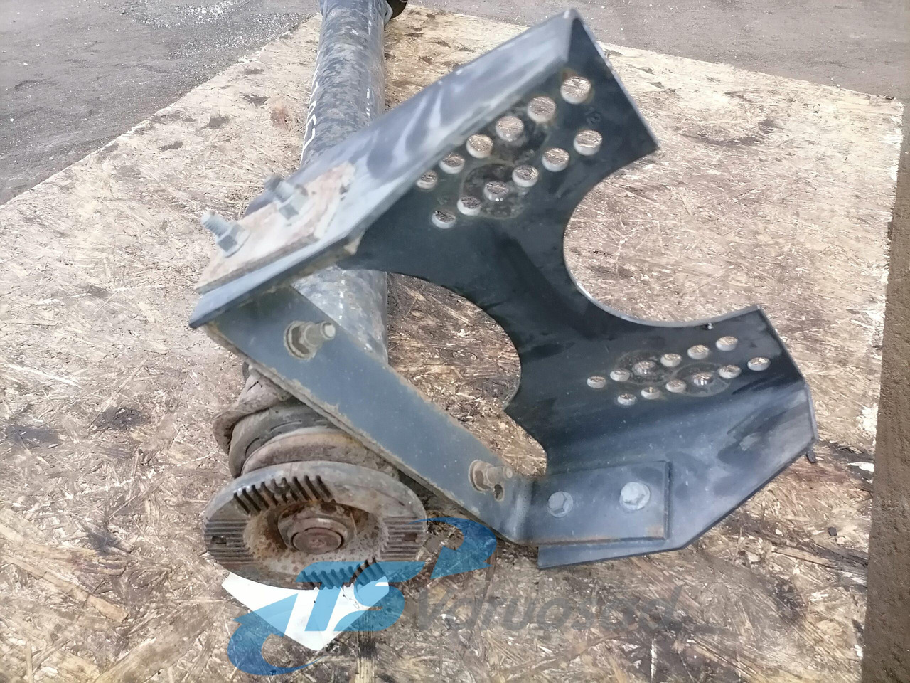 Volvo Propeller shaft 20821623 - عمود الكردان - شاحنة: صور 3 Volvo Propeller shaft 20821623 - عمود الكردان - شاحنة: صور 3