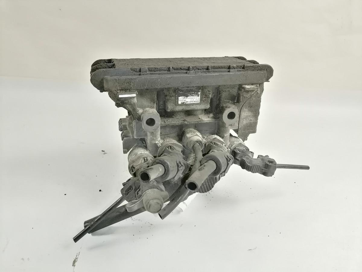 Volvo Rear axel brake pressure control valve 21114975 - صمام الفرامل - شاحنة: صور 2 Volvo Rear axel brake pressure control valve 21114975 - صمام الفرامل - شاحنة: صور 2