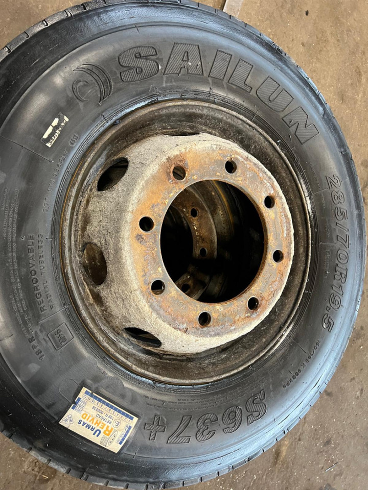 Volvo Sailun S637+ 285/70 R19,5 28570R195 - الإطارات والجنوط - شاحنة: صور 4 Volvo Sailun S637+ 285/70 R19,5 28570R195 - الإطارات والجنوط - شاحنة: صور 4