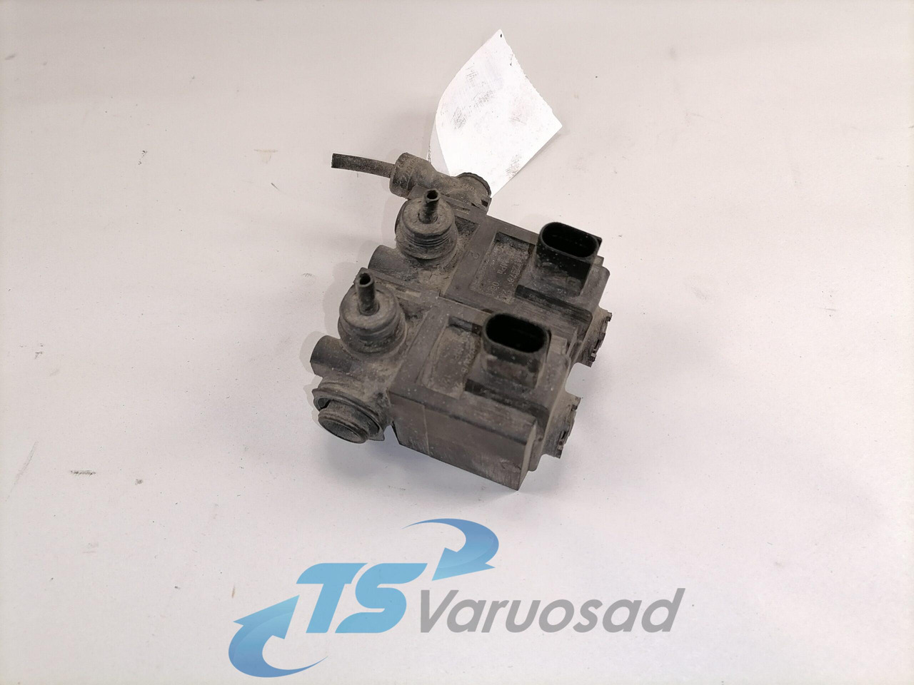 Volvo Solenoid valve 21472978 - صمام الفرامل - شاحنة: صور 1 Volvo Solenoid valve 21472978 - صمام الفرامل - شاحنة: صور 1