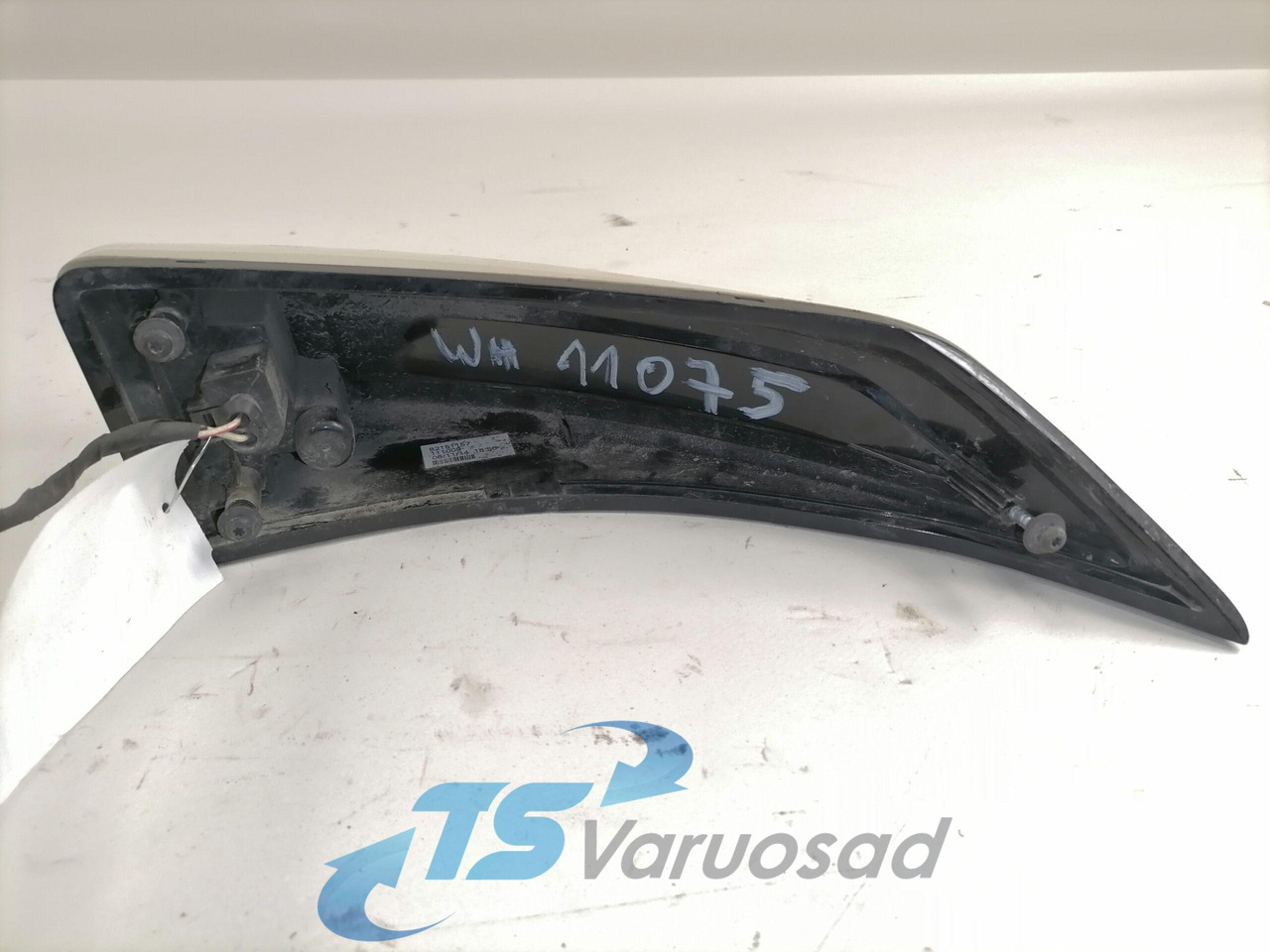 Volvo Suunatuli 82151157 - أضواء - شاحنة: صور 2 Volvo Suunatuli 82151157 - أضواء - شاحنة: صور 2