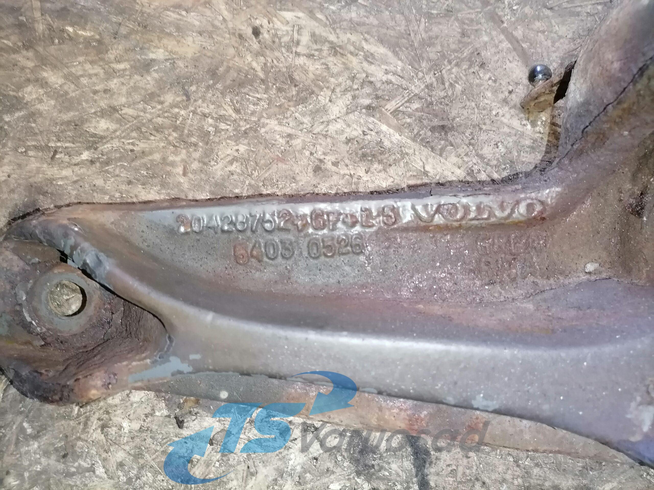 Volvo Volvo drive axle / axle mounting / airbag carrier 20428752 - المحور و قطع الغيار - شاحنة: صور 3 Volvo Volvo drive axle / axle mounting / airbag carrier 20428752 - المحور و قطع الغيار - شاحنة: صور 3