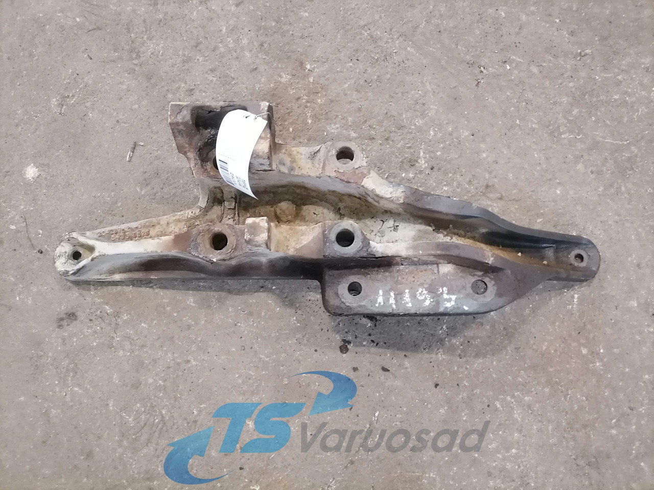 Volvo Volvo drive axle / axle mounting / airbag carrier 20428752 - المحور و قطع الغيار - شاحنة: صور 2 Volvo Volvo drive axle / axle mounting / airbag carrier 20428752 - المحور و قطع الغيار - شاحنة: صور 2