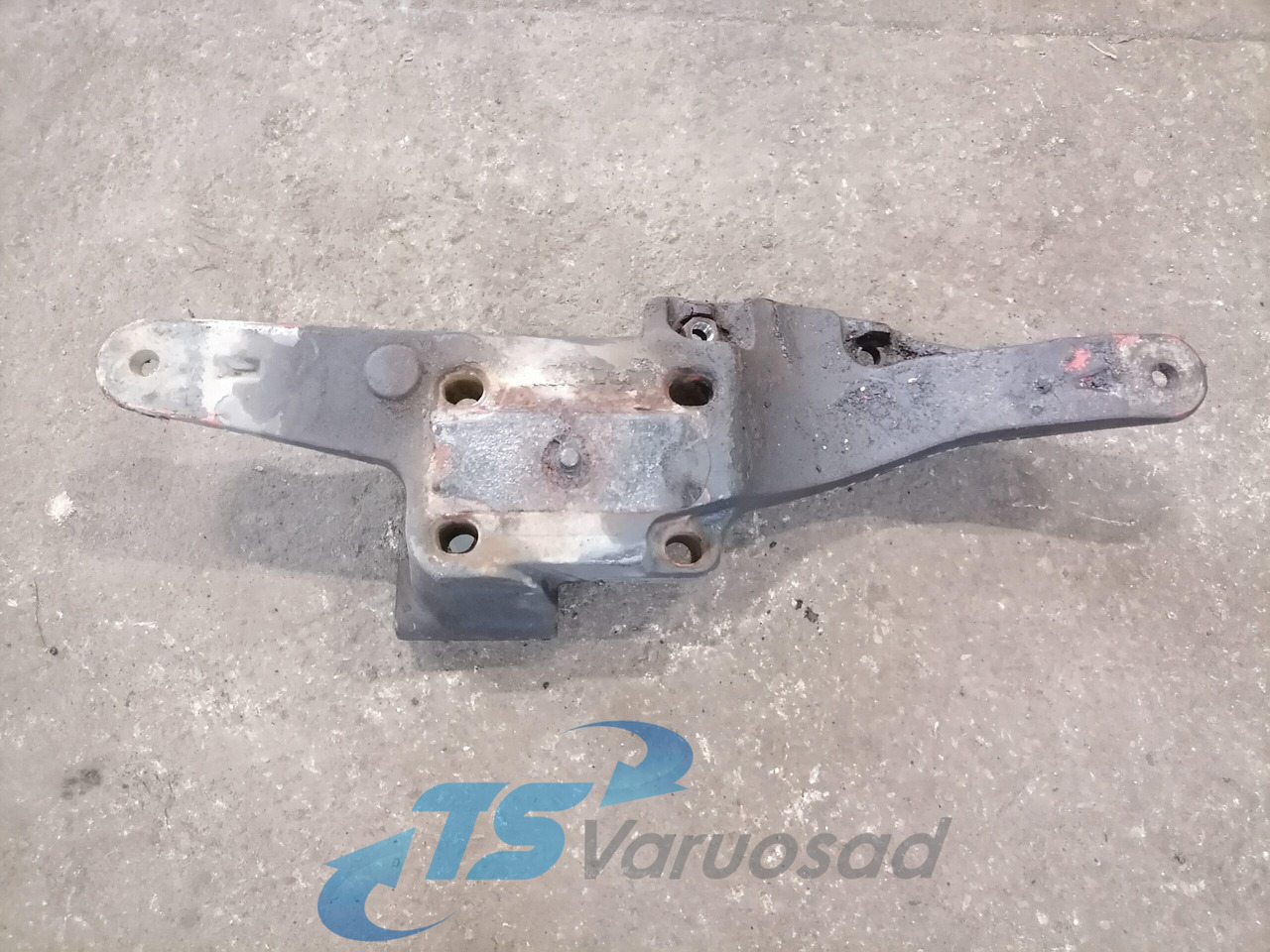 Volvo Volvo drive axle / axle mounting / airbag carrier 20428752 - المحور و قطع الغيار - شاحنة: صور 1 Volvo Volvo drive axle / axle mounting / airbag carrier 20428752 - المحور و قطع الغيار - شاحنة: صور 1