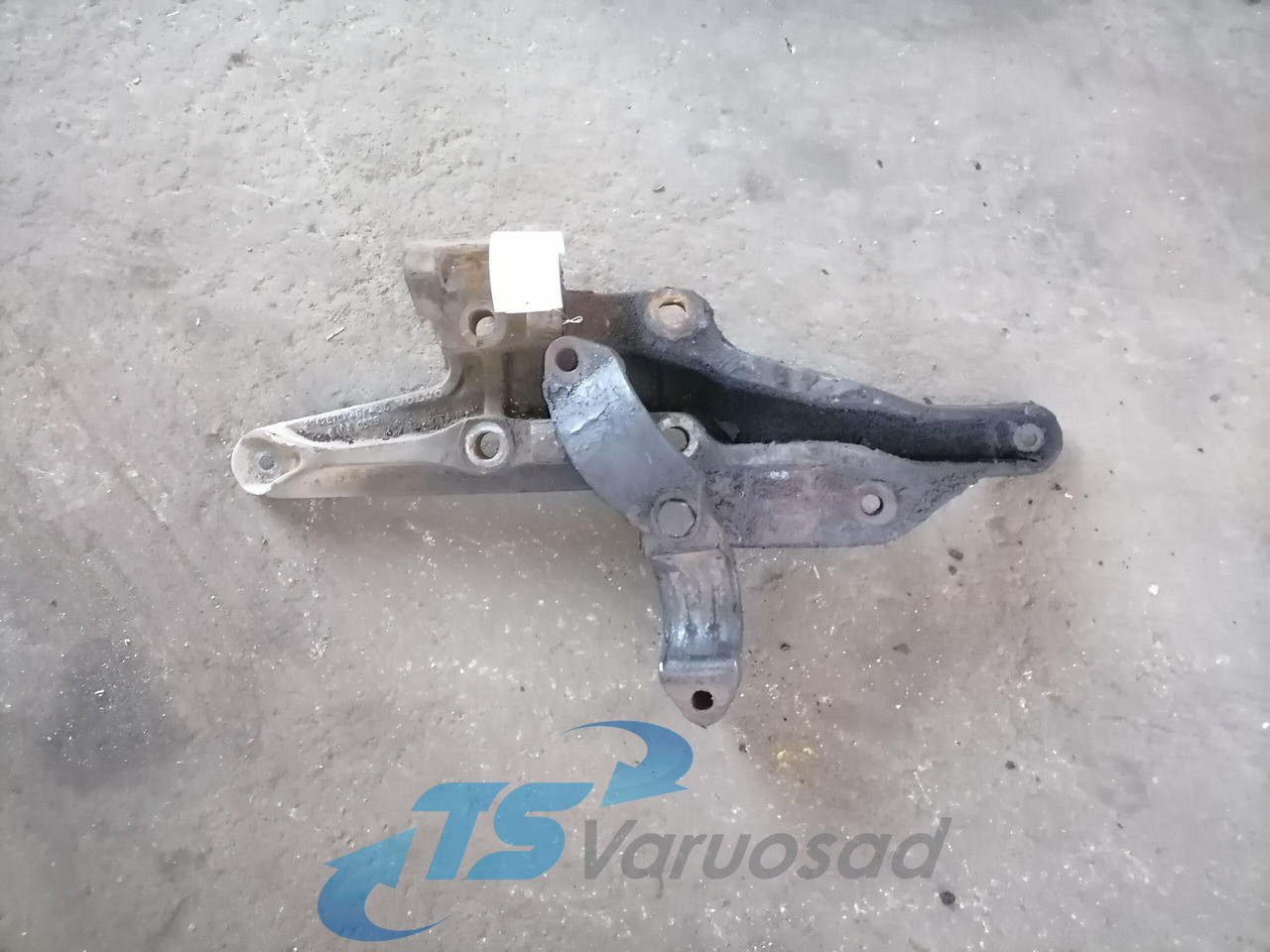 Volvo Volvo drive axle / axle mounting / airbag carrier 20428752 - المحور و قطع الغيار - شاحنة: صور 3 Volvo Volvo drive axle / axle mounting / airbag carrier 20428752 - المحور و قطع الغيار - شاحنة: صور 3