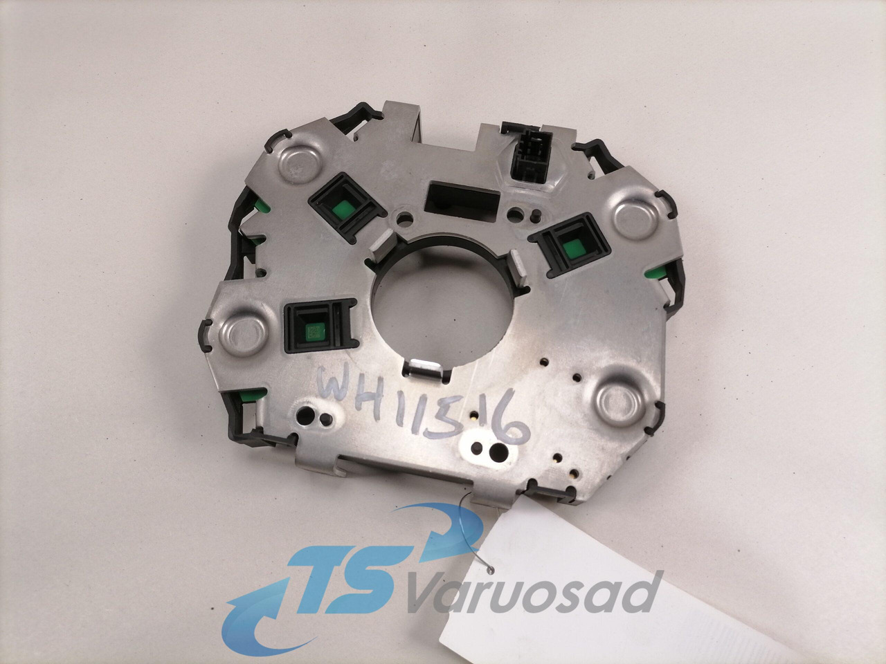 Volvo Volvo rooli lülitite kandur 22608061 - الكبائن - شاحنة: صور 1 Volvo Volvo rooli lülitite kandur 22608061 - الكبائن - شاحنة: صور 1