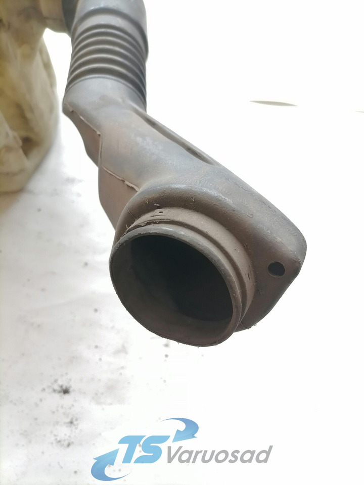 Volvo Windscreen washer fluid tank 8189232 - مساحة الزجاج الأمامي - شاحنة: صور 3 Volvo Windscreen washer fluid tank 8189232 - مساحة الزجاج الأمامي - شاحنة: صور 3