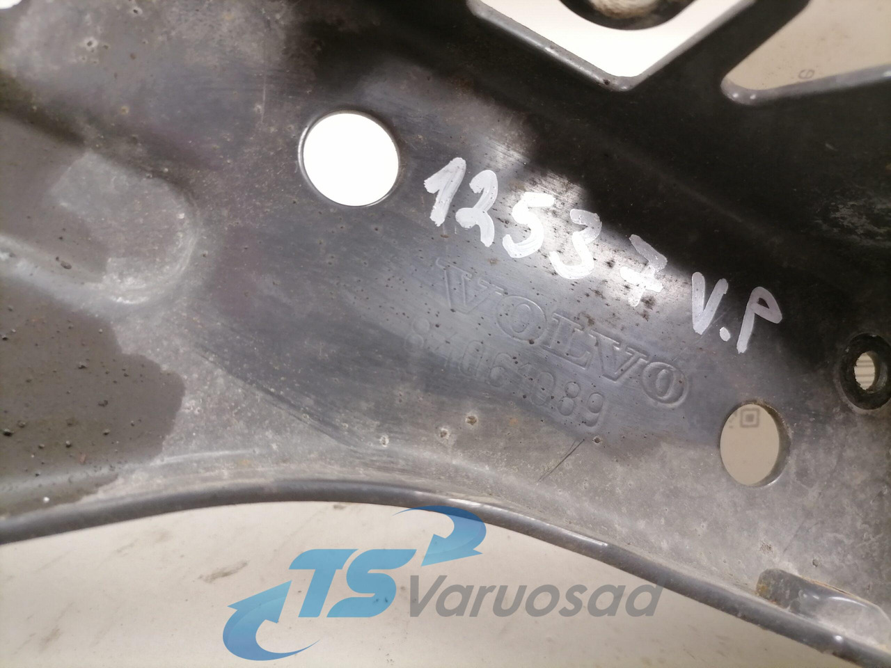 Volvo light bracket 84061089 - أضواء - شاحنة: صور 3 Volvo light bracket 84061089 - أضواء - شاحنة: صور 3