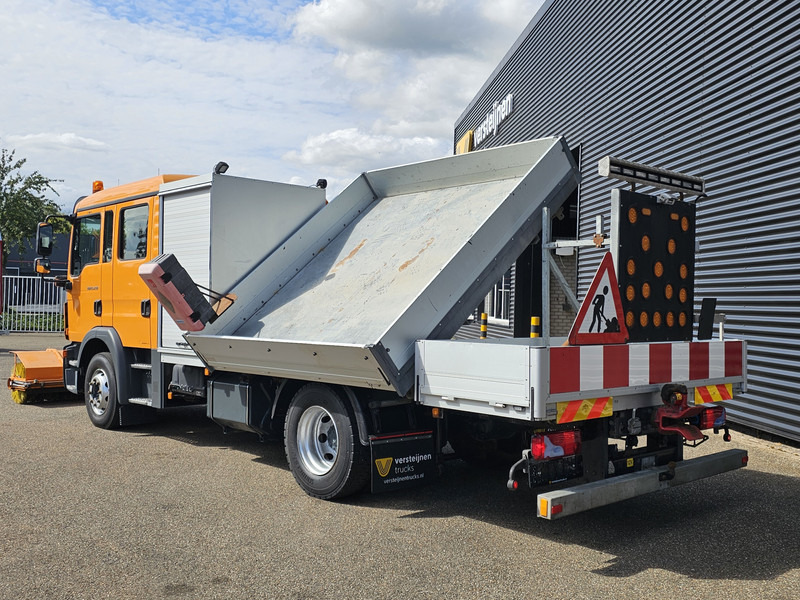 MAN TGM 15.240 BL / TIPPER / DOKA / VEEG / SWEEPER - سياره كنس شوارع: صور 4 MAN TGM 15.240 BL / TIPPER / DOKA / VEEG / SWEEPER - سياره كنس شوارع: صور 4