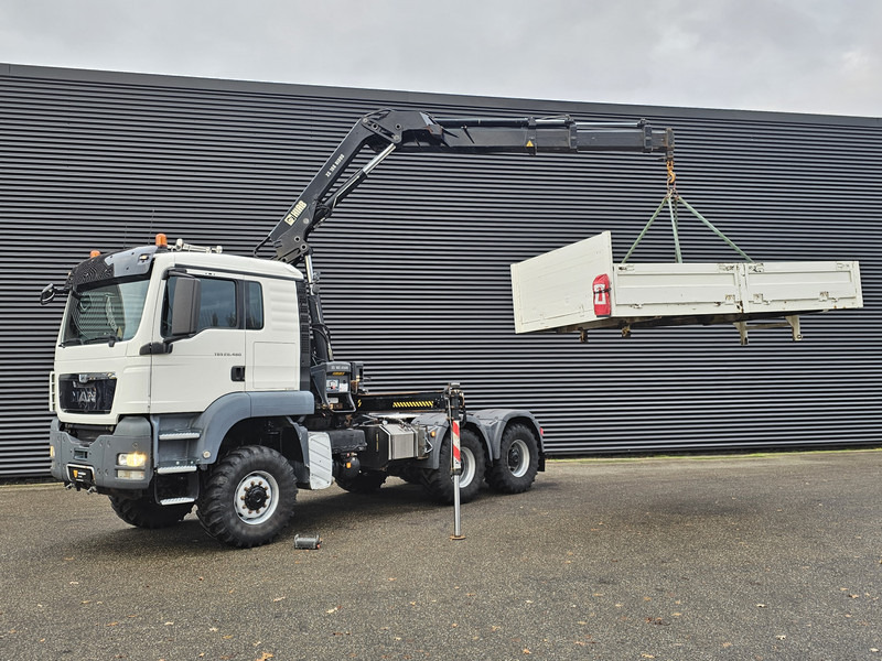 MAN TGS 26.480 6x6 / HIAB CRANE / TRACTOR + BOX TRUCK - شاحنة كرين: صور 1 MAN TGS 26.480 6x6 / HIAB CRANE / TRACTOR + BOX TRUCK - شاحنة كرين: صور 1