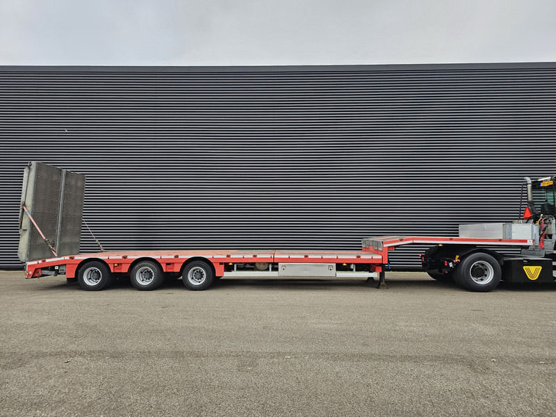 Max Trailer 3 x steering axle / hydraulic ramp / hydraulic bed - عربة مسطحة منخفضة نصف مقطورة: صور 5 Max Trailer 3 x steering axle / hydraulic ramp / hydraulic bed - عربة مسطحة منخفضة نصف مقطورة: صور 5