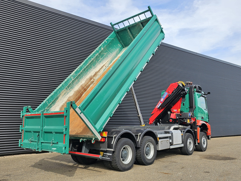 Mercedes-Benz AROCS 4145 / 8X6 / TIPPER + HMF CRANE - شاحنة كرين: صور 4 Mercedes-Benz AROCS 4145 / 8X6 / TIPPER + HMF CRANE - شاحنة كرين: صور 4