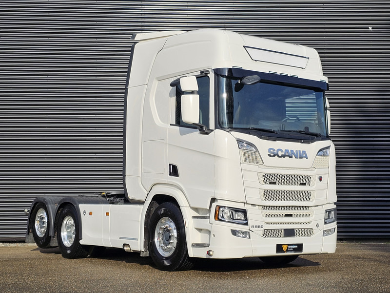 Scania R580 / V8 6X2 / RETARDER / FULL AIR - شاحنة جرار: صور 4 Scania R580 / V8 6X2 / RETARDER / FULL AIR - شاحنة جرار: صور 4