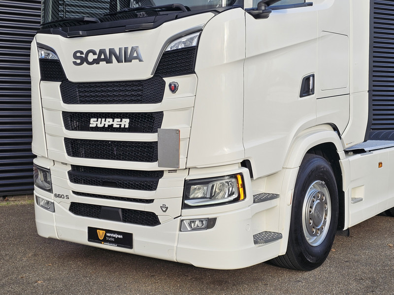 Scania S660 V8 6x2 BOOGIE / RETARDER / FULL AIR - شاحنة جرار: صور 3 Scania S660 V8 6x2 BOOGIE / RETARDER / FULL AIR - شاحنة جرار: صور 3