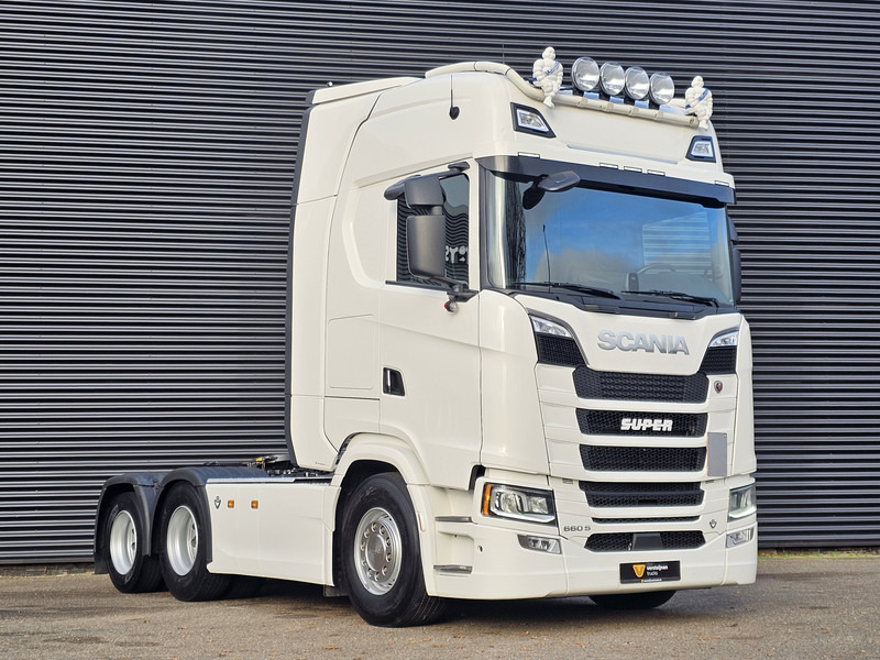 Scania S660 V8 6x2 BOOGIE / RETARDER / FULL AIR - شاحنة جرار: صور 4 Scania S660 V8 6x2 BOOGIE / RETARDER / FULL AIR - شاحنة جرار: صور 4